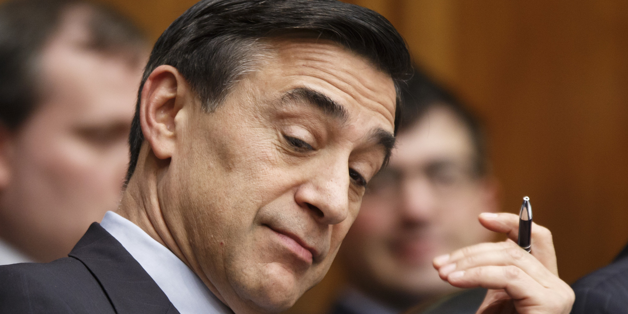 Darrell Issa Is Sinking Like A Sunset | Crooks and Liars
