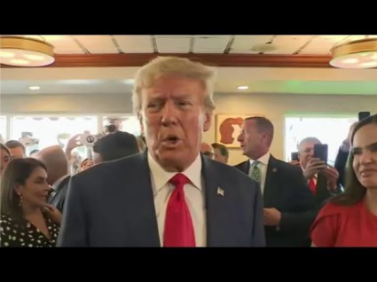 Trump 'Dines And Dashes' At Versailles Restaurant | Crooks and Liars