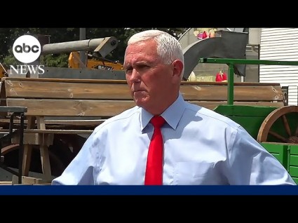 Pence Goes After Trump's 'Crackpot' Lawyers - Vimarsana News
