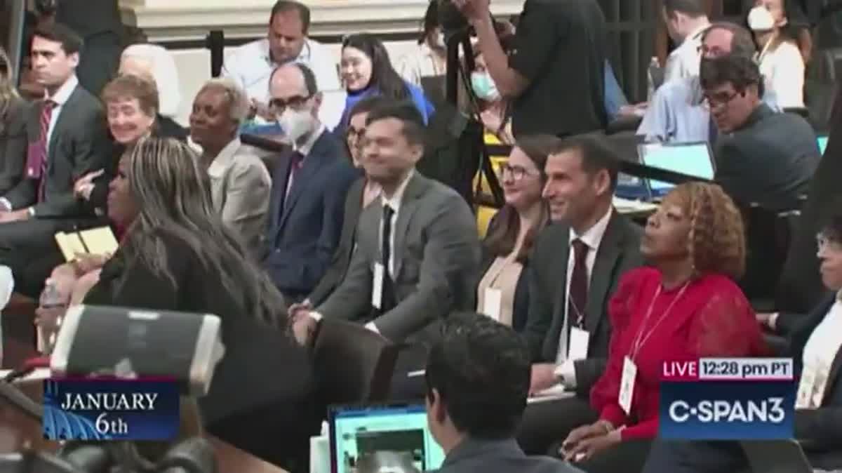 Trump 'Targeted Me', Says Jan 6 Witness In Powerful Testimony - Vimarsana News