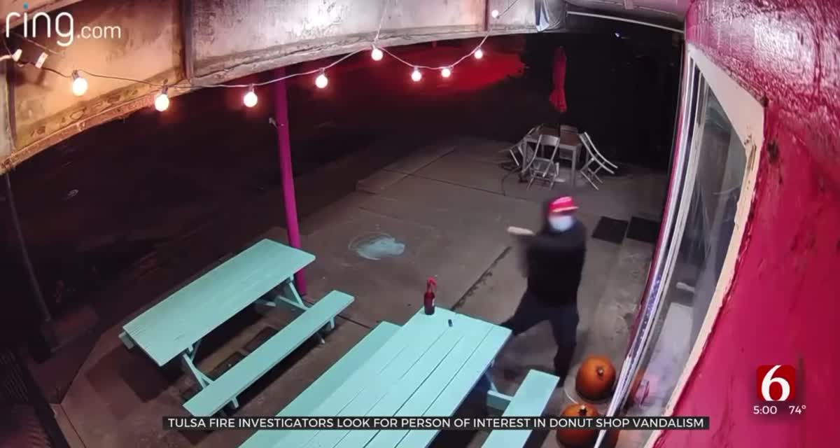 Red Hat A**hole Firebombs Donut Shop After They Hosted Drag Event - Vimarsana News