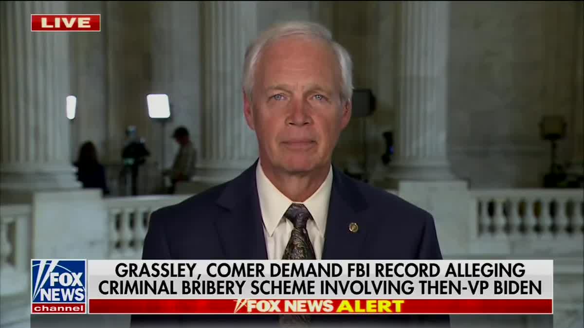 Ron Johnson Not Sure He'll Admit He's Wrong On Biden Docs | Crooks and ...