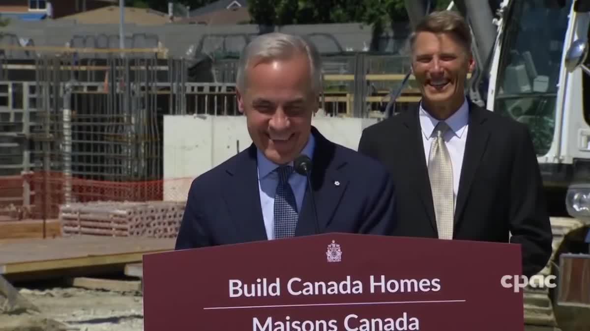 Trump Just Got Brutally Trolled By Canadian PM Over Teleprompter Glitch