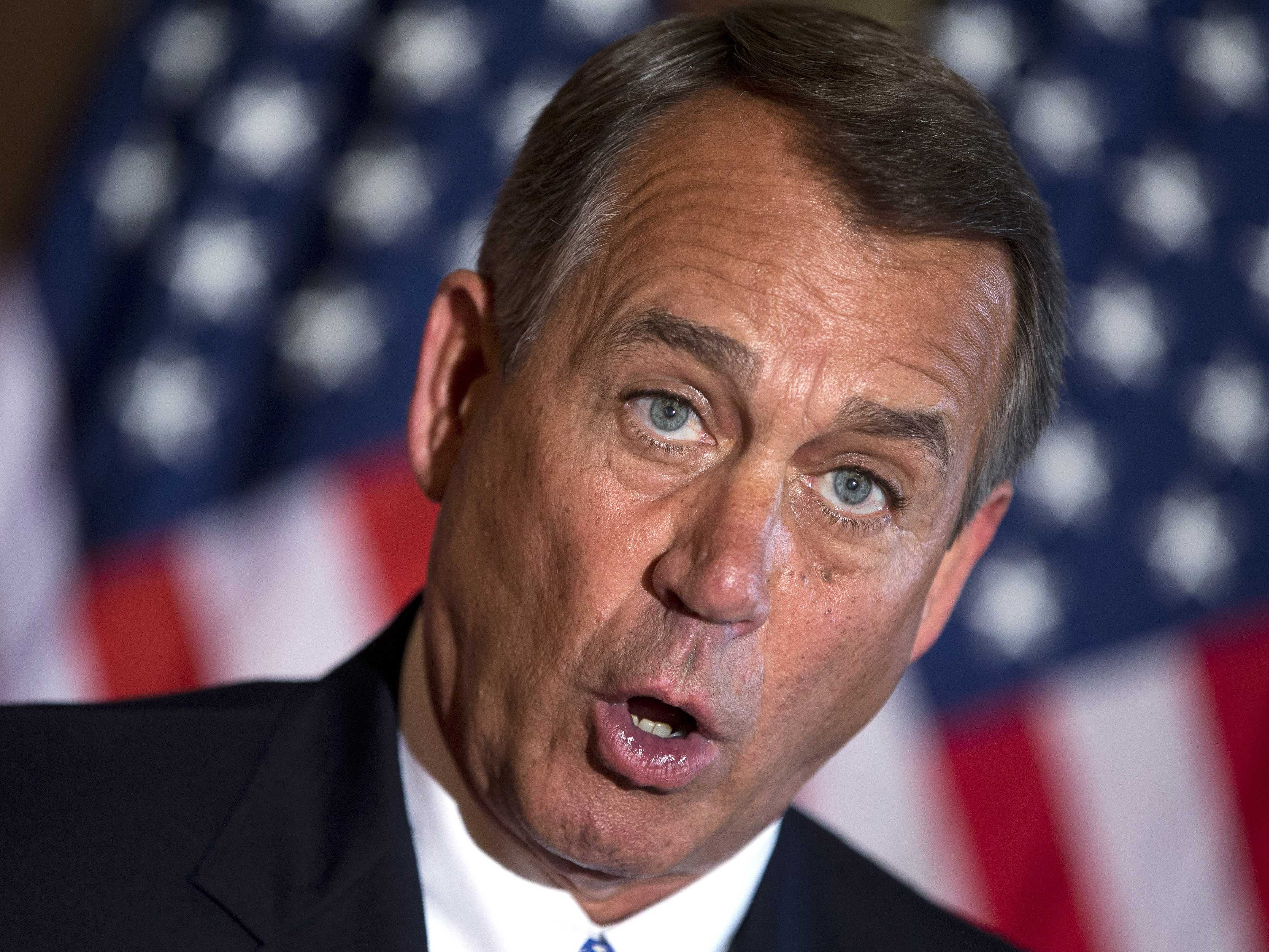 Политик факт. John Boehner sucks. John Boehner transvestite.