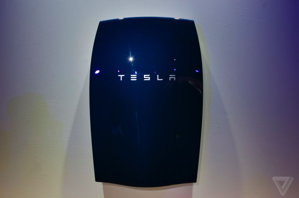 tesla-introduces-solar-powered-batteries-to-power-homes-businesses