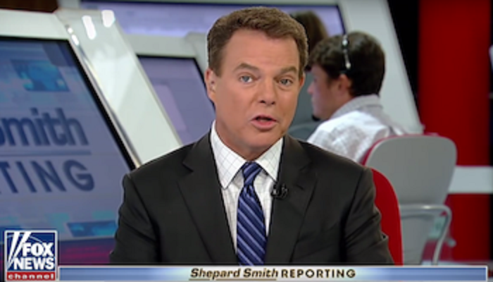 Fox Reportedly Threatened To Fire Shepard Smith If He Criticizes Tucker ...