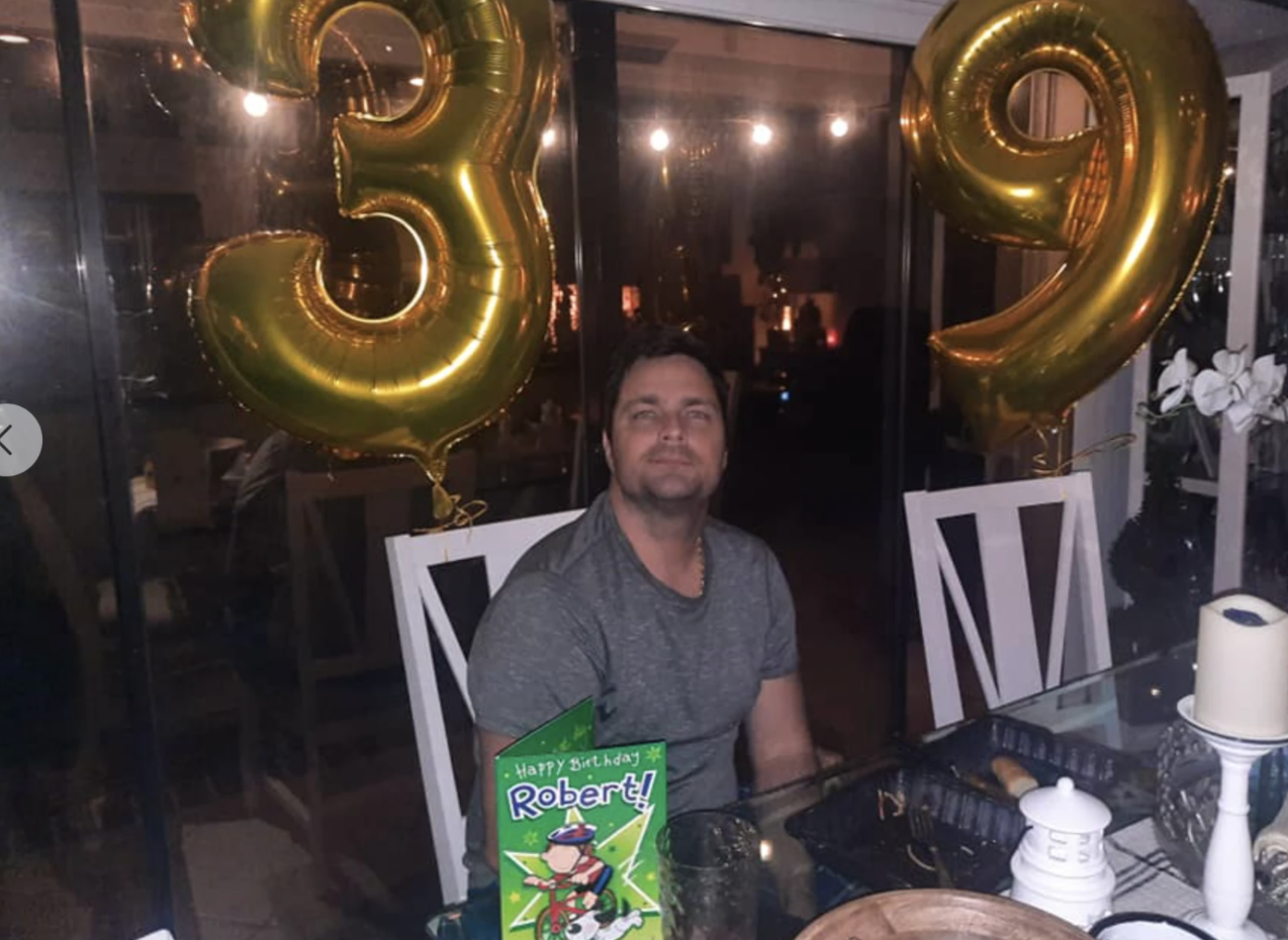 Florida Man Identified As AntiSemitic QAnon Influencer 'GhostEzra' - Vimarsana News