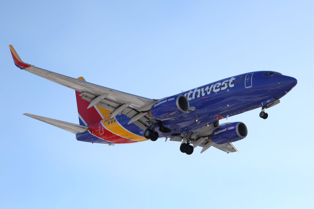 Ted Cruz Invents Lie About Southwest Airlines' Cancellations - Vimarsana News