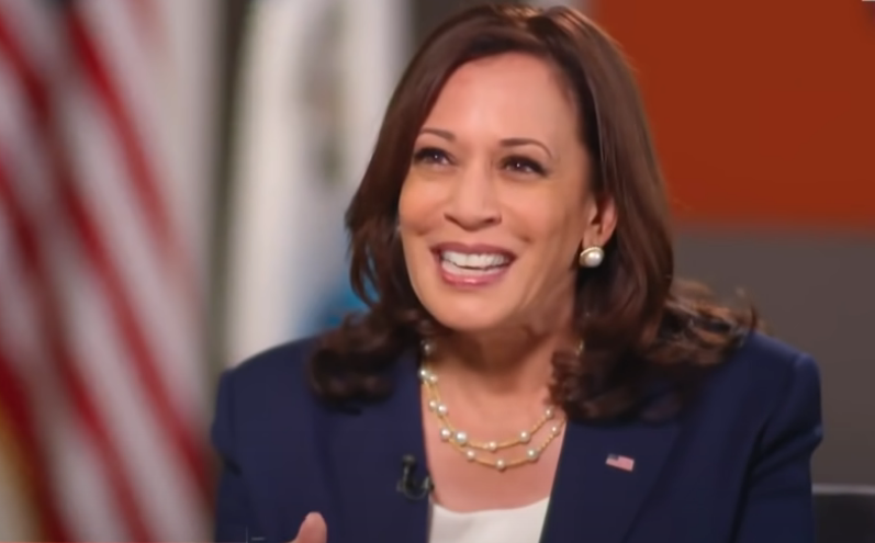 FAIL: Politico Focuses On Kamala Harris' Earbud Wires | Crooks and Liars