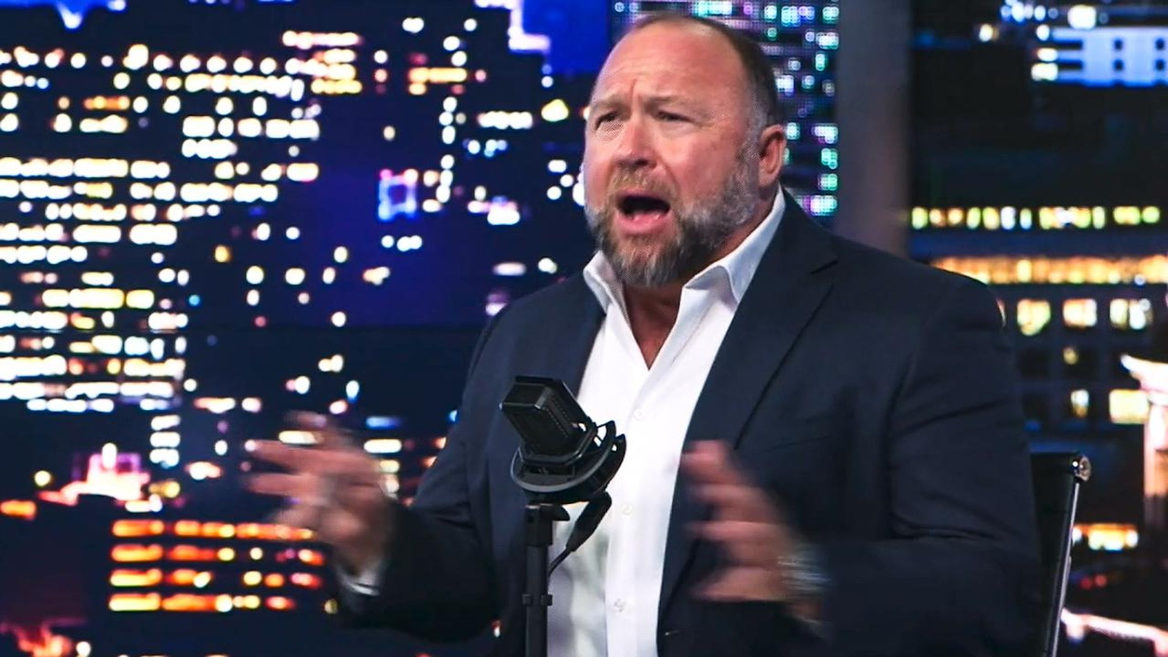 Alex Jones Coughs Up Anti-Vax Lies To Explain 'Diamond's' Death