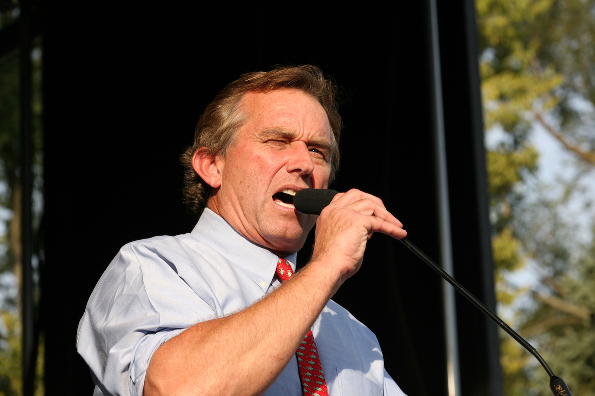 RFK Jr. Keeps Threatening DailyKos Blogger Over Speech To German Extremists - Vimarsana News