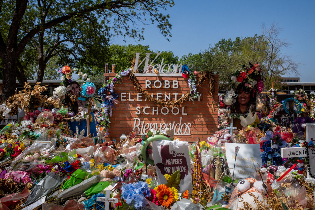 Schoolchildren Of Uvalde Knew What To Do - The Cops Did Not - Vimarsana News