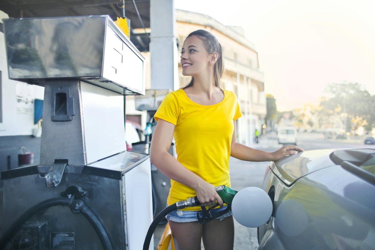 WSJ: Gas Prices ‘Dropping Just In Time For Memorial Day Weekend’