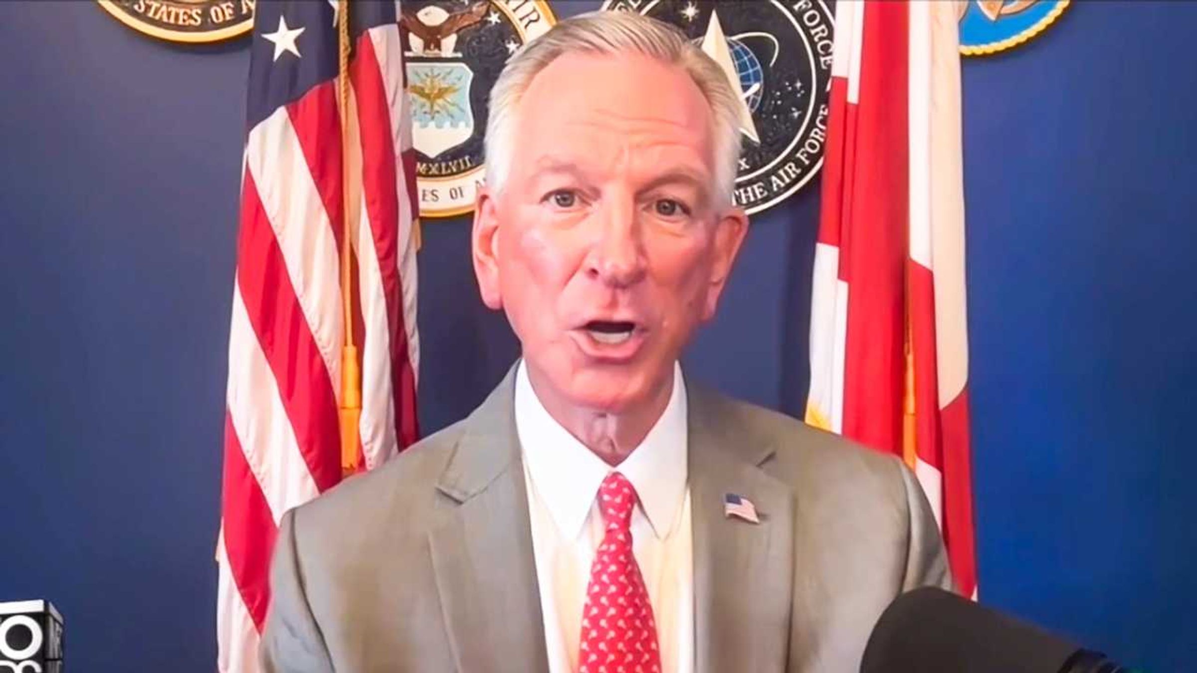 'What Gives Them The Right?' MAGA Senator Rages Over Muslims Praying Outdoors