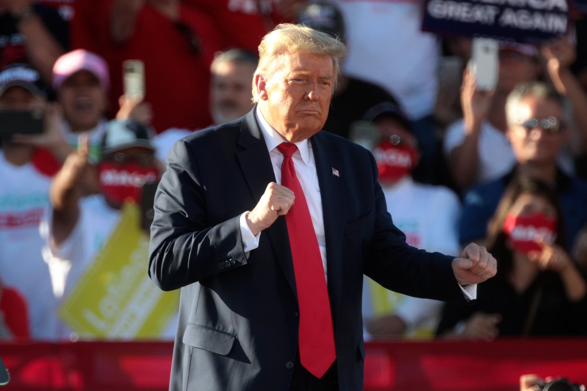 Maker Of Sharpie Pens Has No Idea What The F*ck Trump Is Talking About