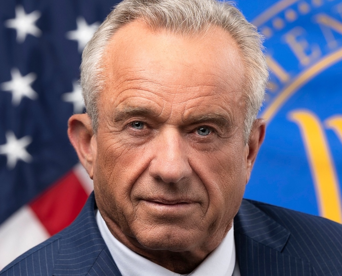 RFK Jr Stopped Car To Cut Off Penis Of Raccoon Roadkill
